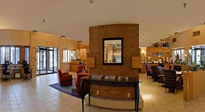 Holiday Inn Express Toronto East - Scarborough By Ihg ภายนอก รูปภาพ